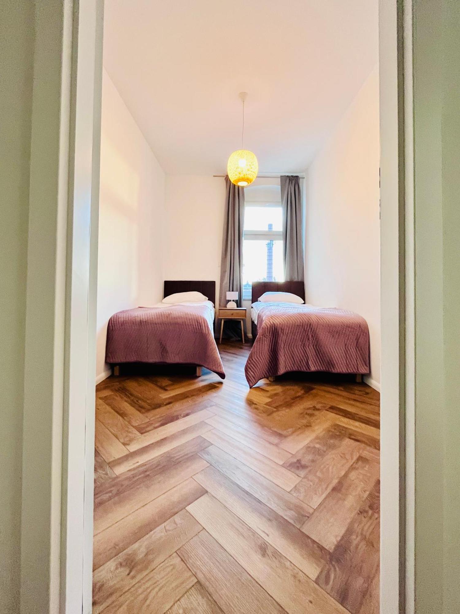 Apartamenty Kamienica Centrum - 1 Maja Lubin  Bagian luar foto